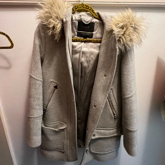 Coat - Picture 1 of 3